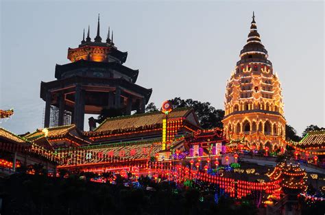 Ontdek de Magie van de Kek Lok Si Tempel: Een Spiritieel Wonder in Penang!